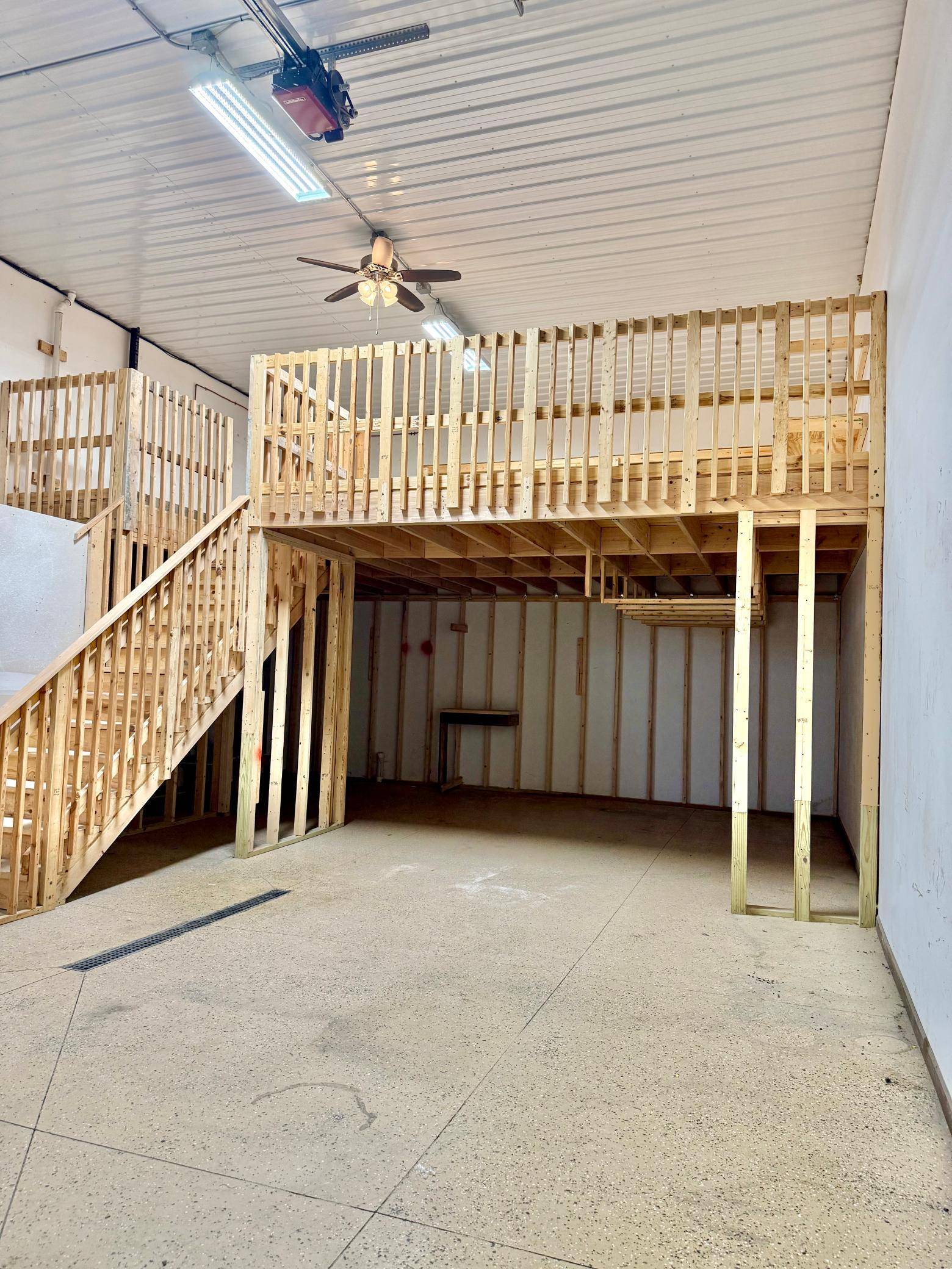 1064 S Victory DR #A, Mankato, MN 56001