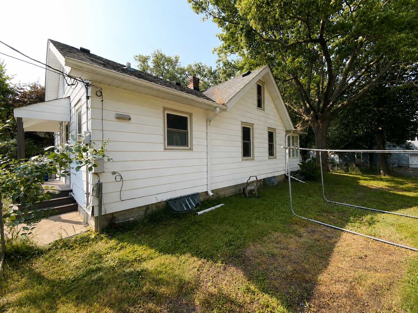 812 Pedersen ST, Saint Paul, MN 55119
