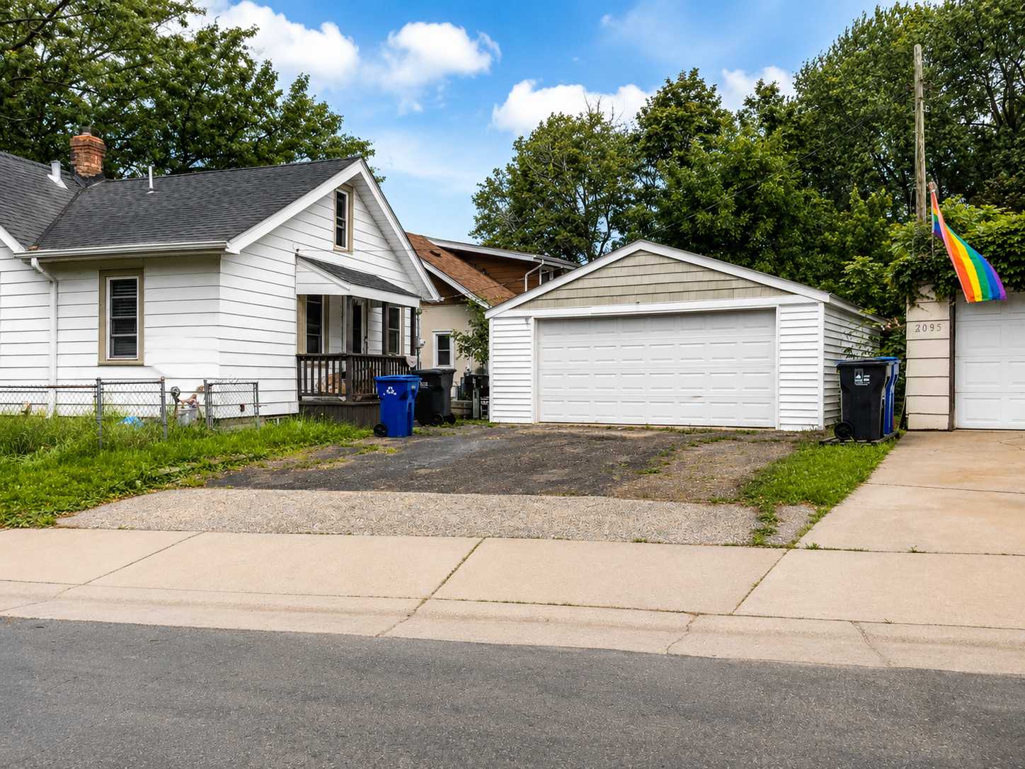 812 Pedersen ST, Saint Paul, MN 55119