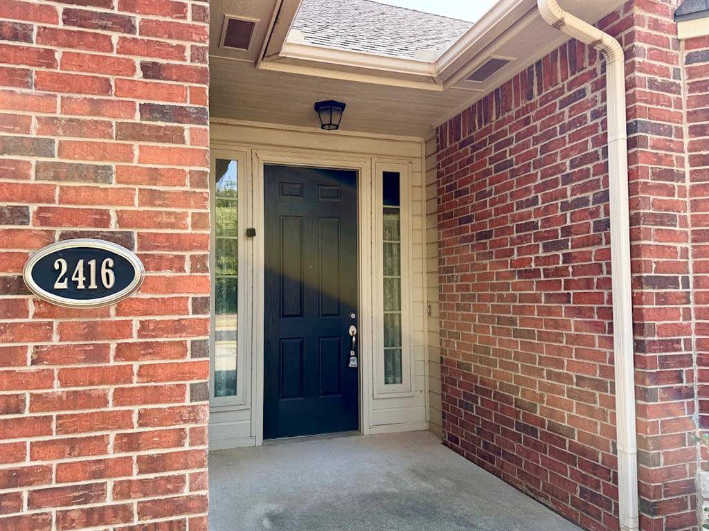 2416 Birmingham DR, Norman, OK 73071