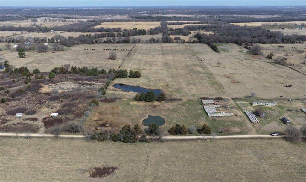 000 County Road 36520, Arthur City, TX 75411