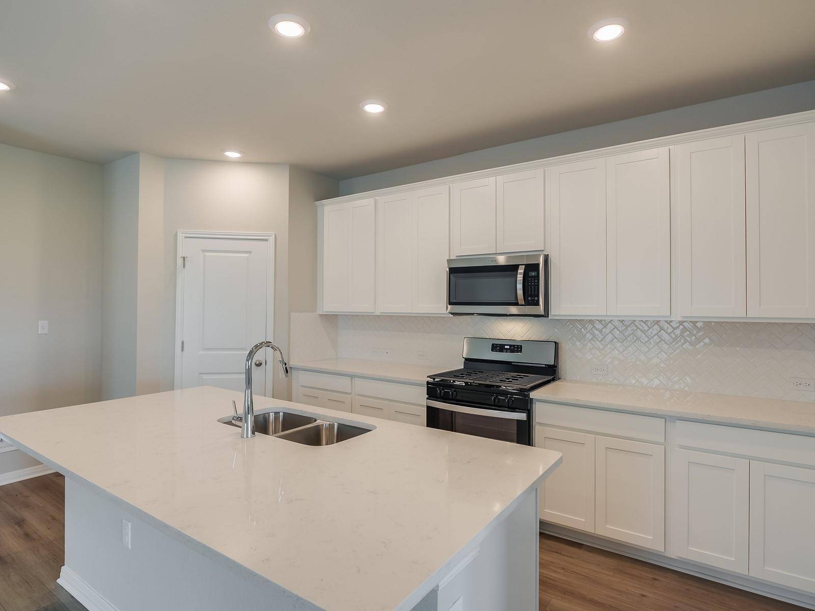 1528 Zion DR, New Braunfels, TX 78132