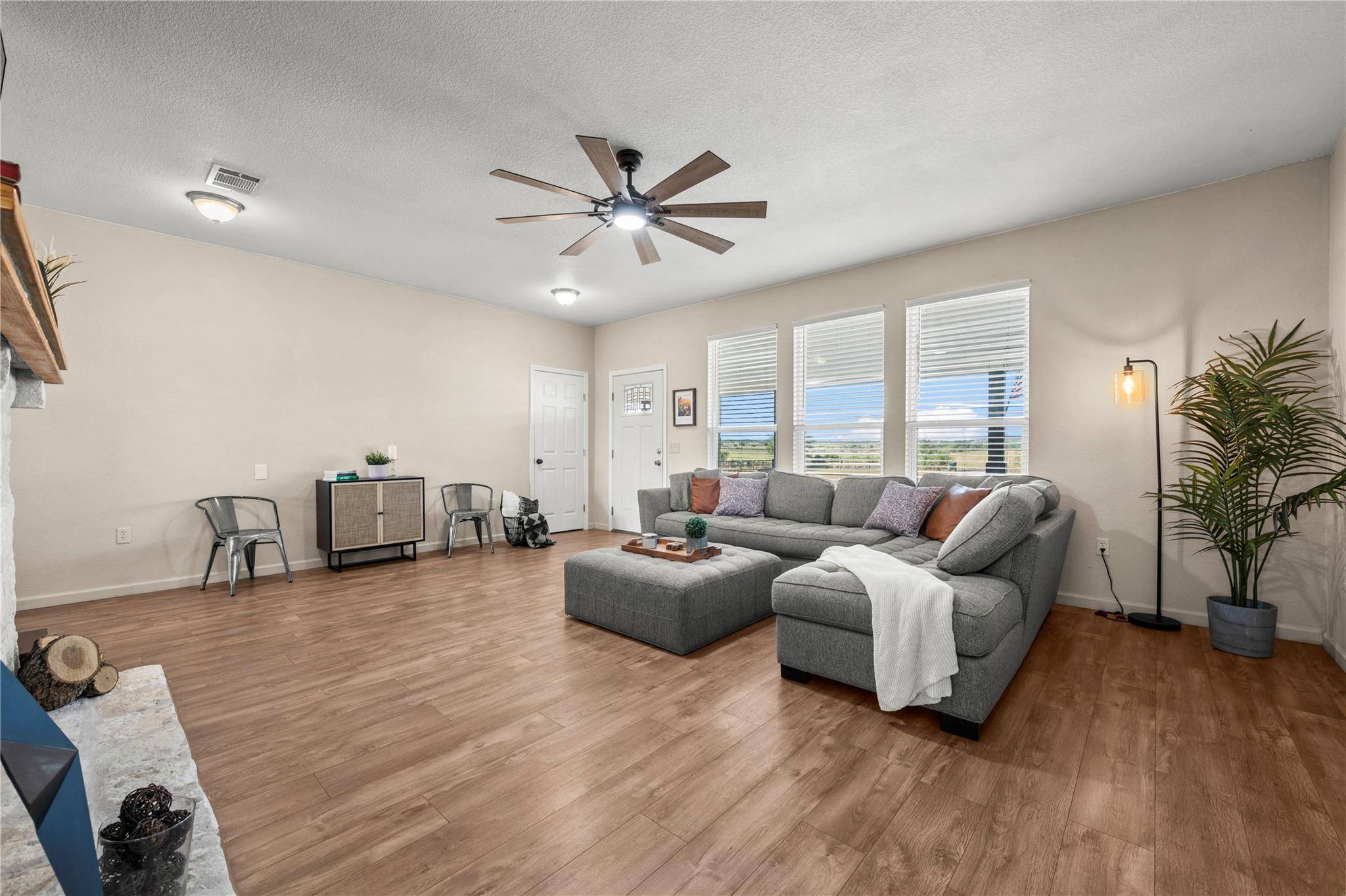 974 County Road 223, Florence, TX 76527