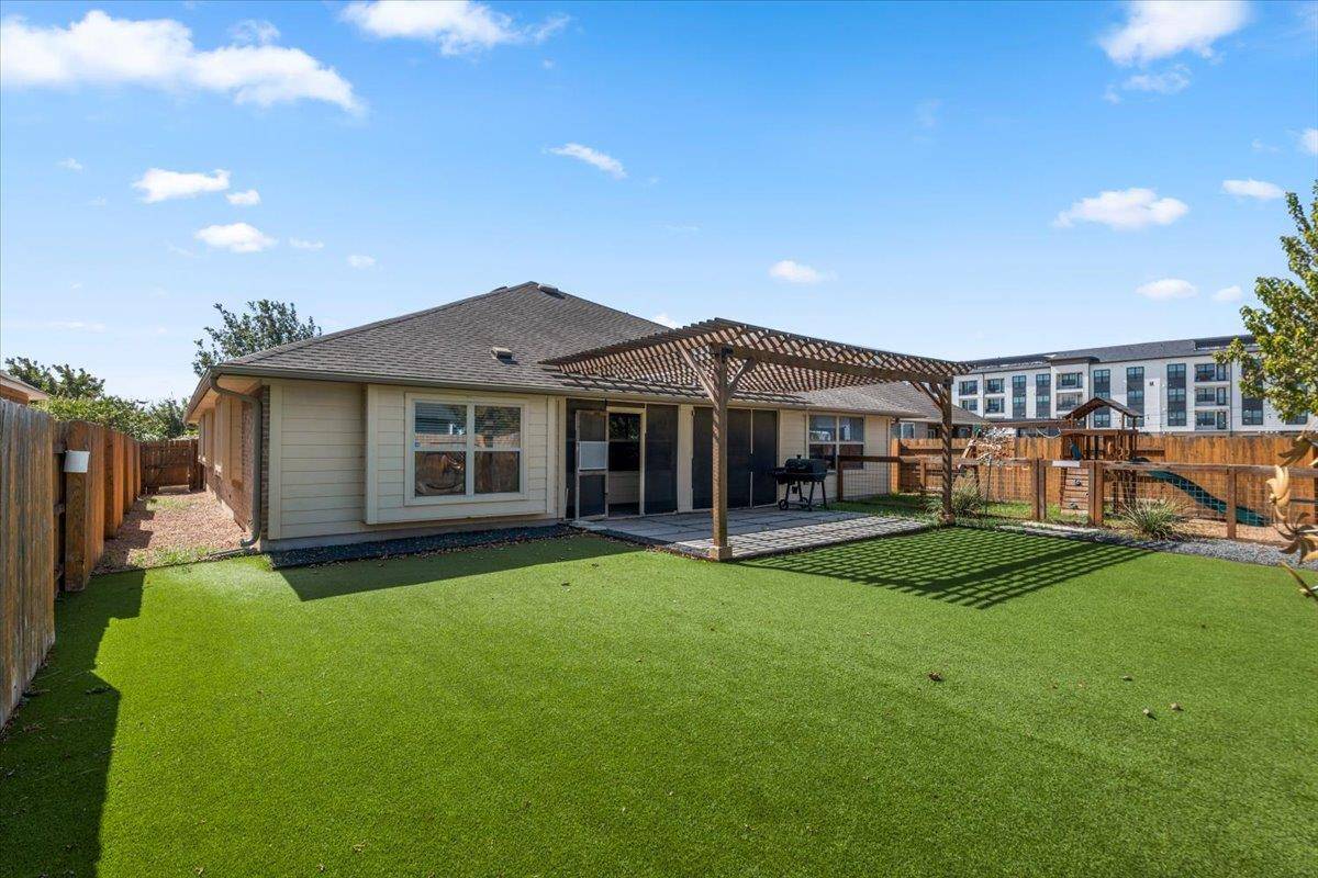 7212 Garnet Mill LN, Austin, TX 78744