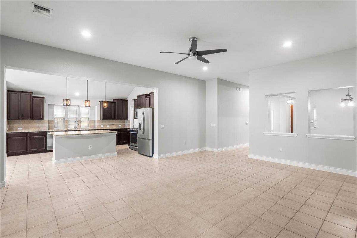 7212 Garnet Mill LN, Austin, TX 78744