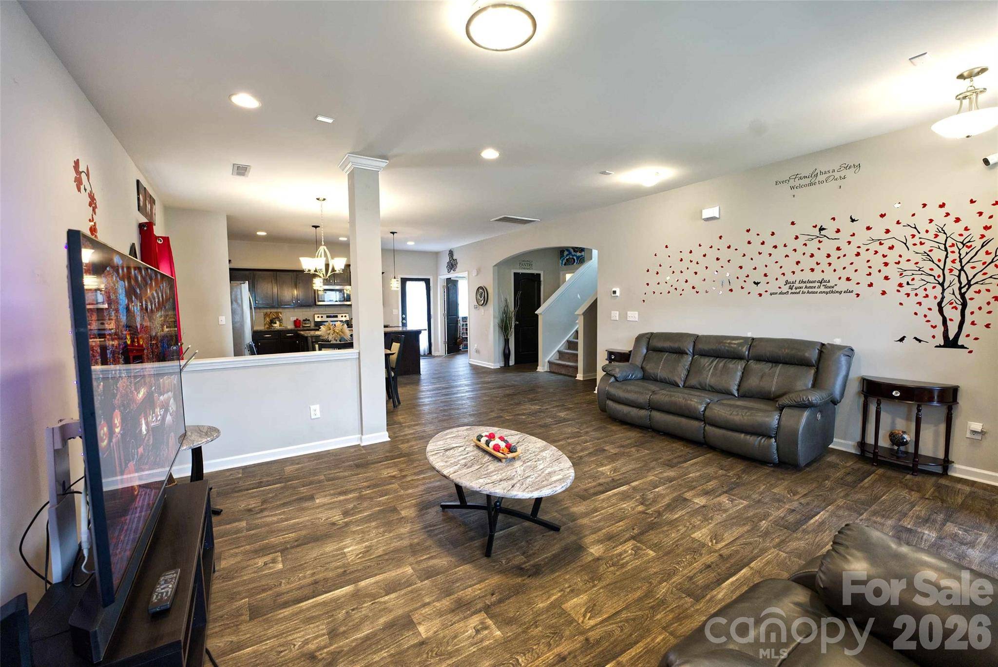 5113 Thomasville DR, Belmont, NC 28012