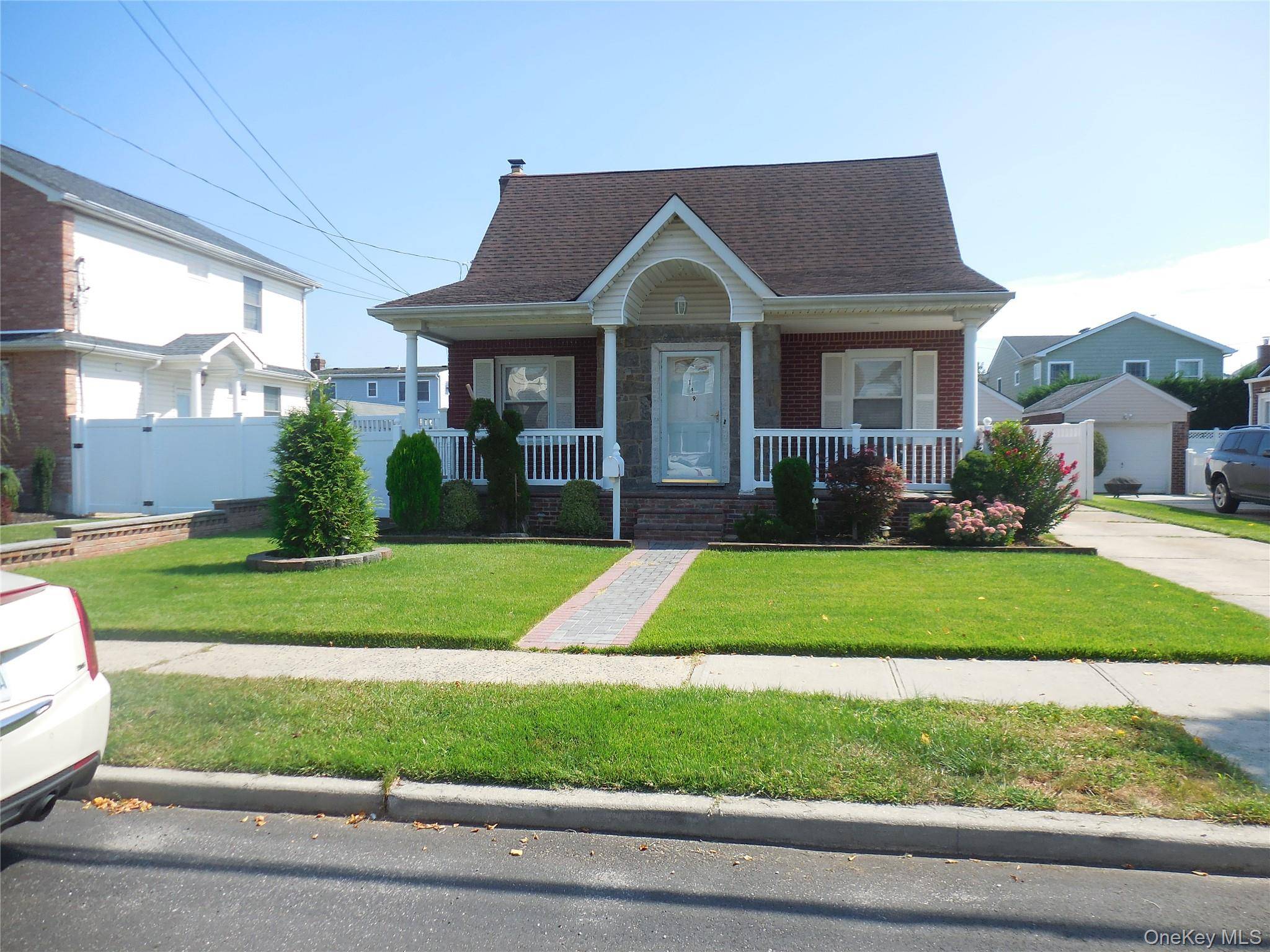 149 Rule ST, Franklin Square, NY 11010