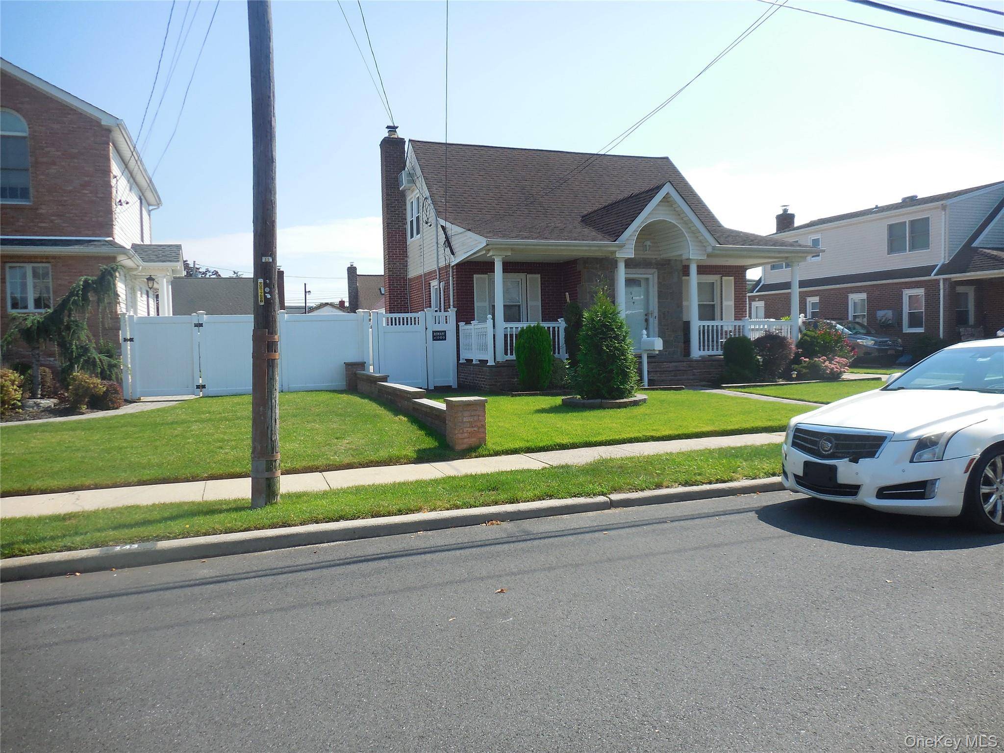 149 Rule ST, Franklin Square, NY 11010