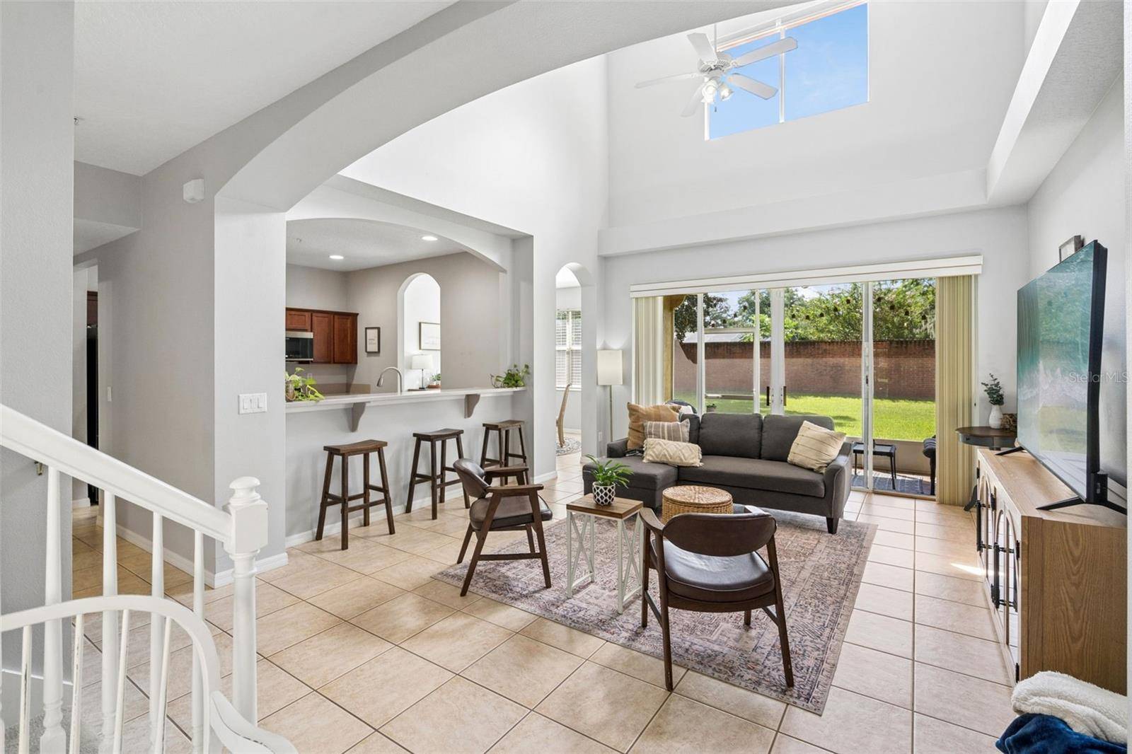 2272 WEKIVA VILLAGE LN, Apopka, FL 32703