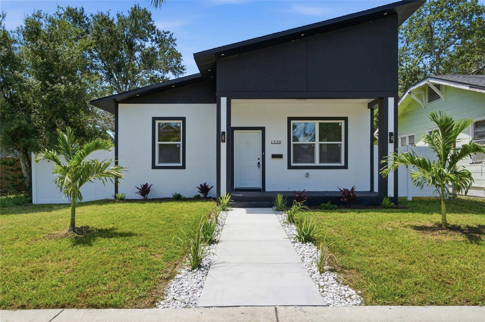 1320 10TH AVE S, St Petersburg, FL 33705