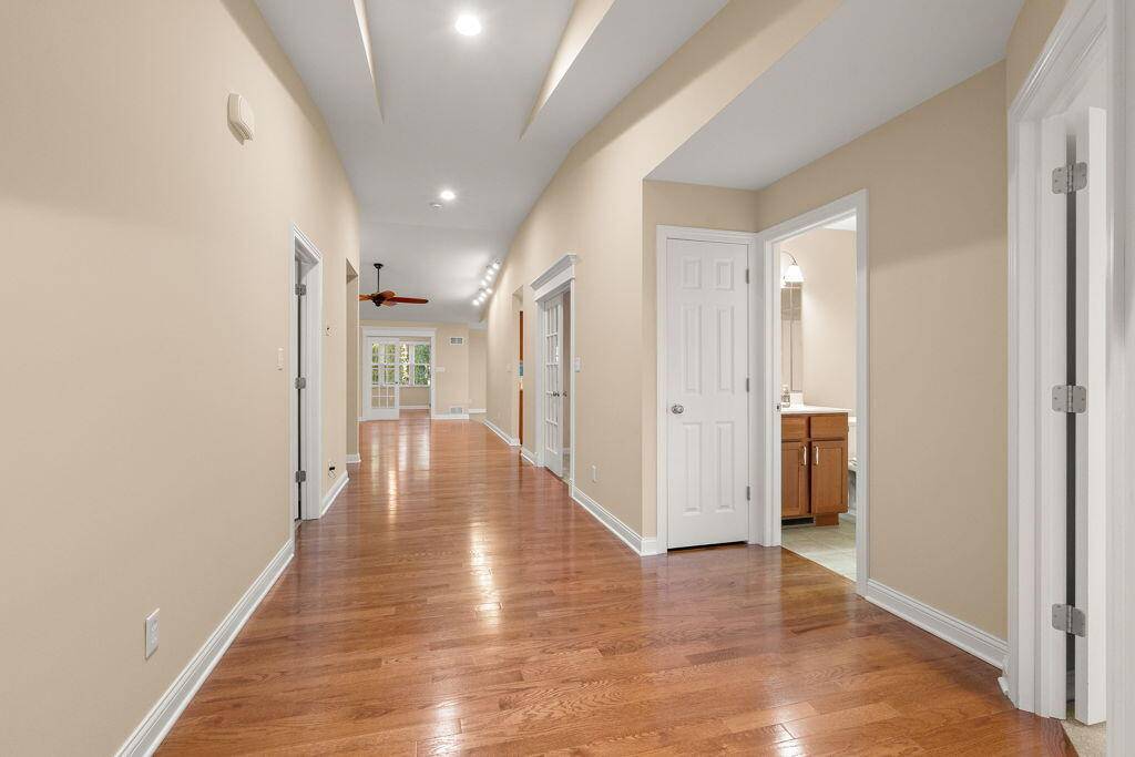 11649 Upper Peninsula Place, St. John, IN 46373