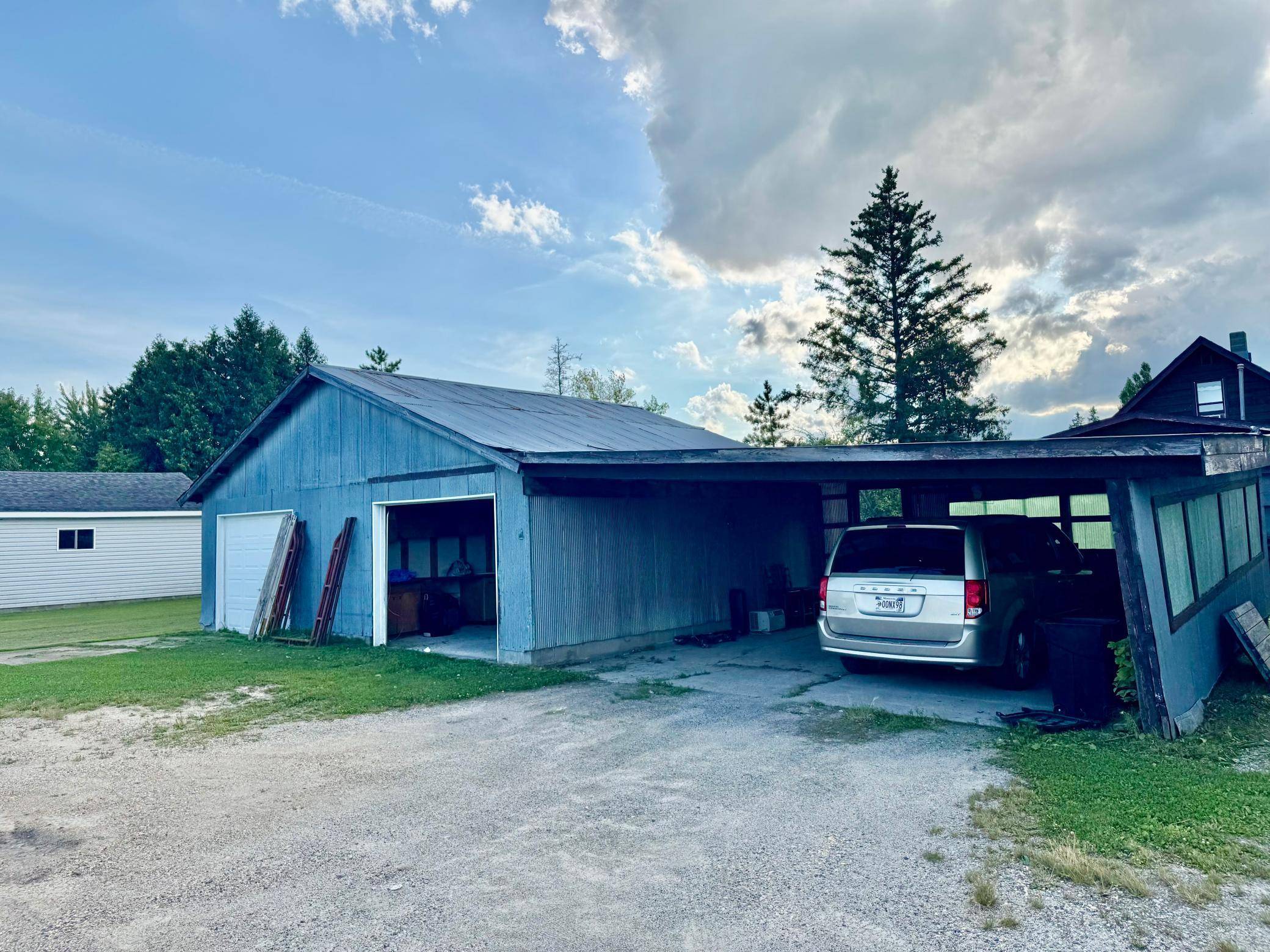 102 5th AVE SE, Baudette, MN 56623