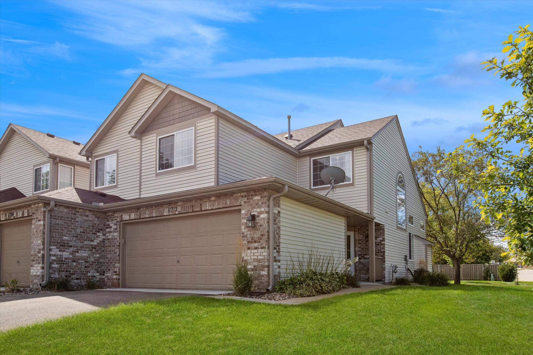 11712 Ryan CIR #1608, Burnsville, MN 55337