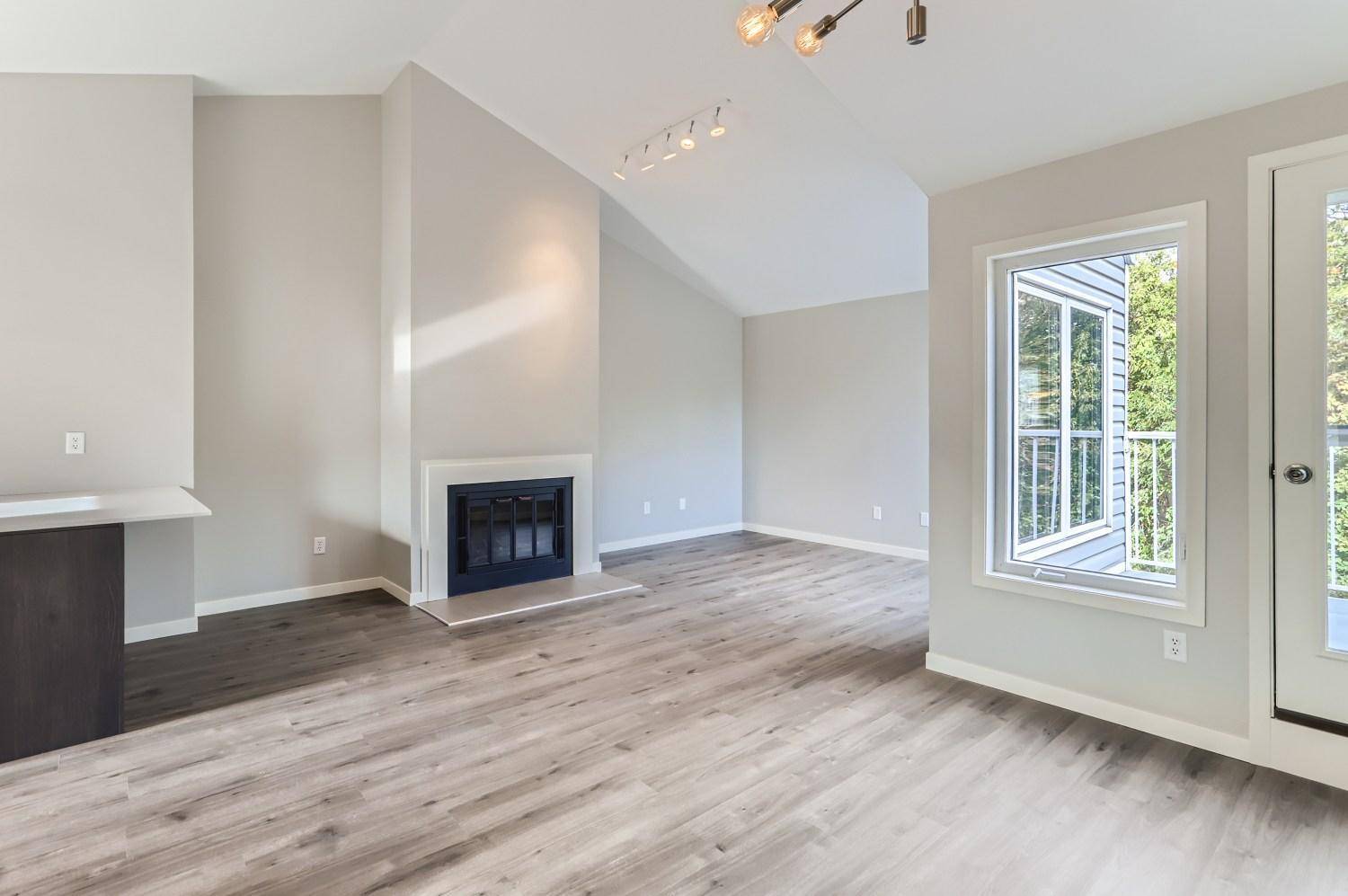 1318 Boardwalk PL, Minneapolis, MN 55411