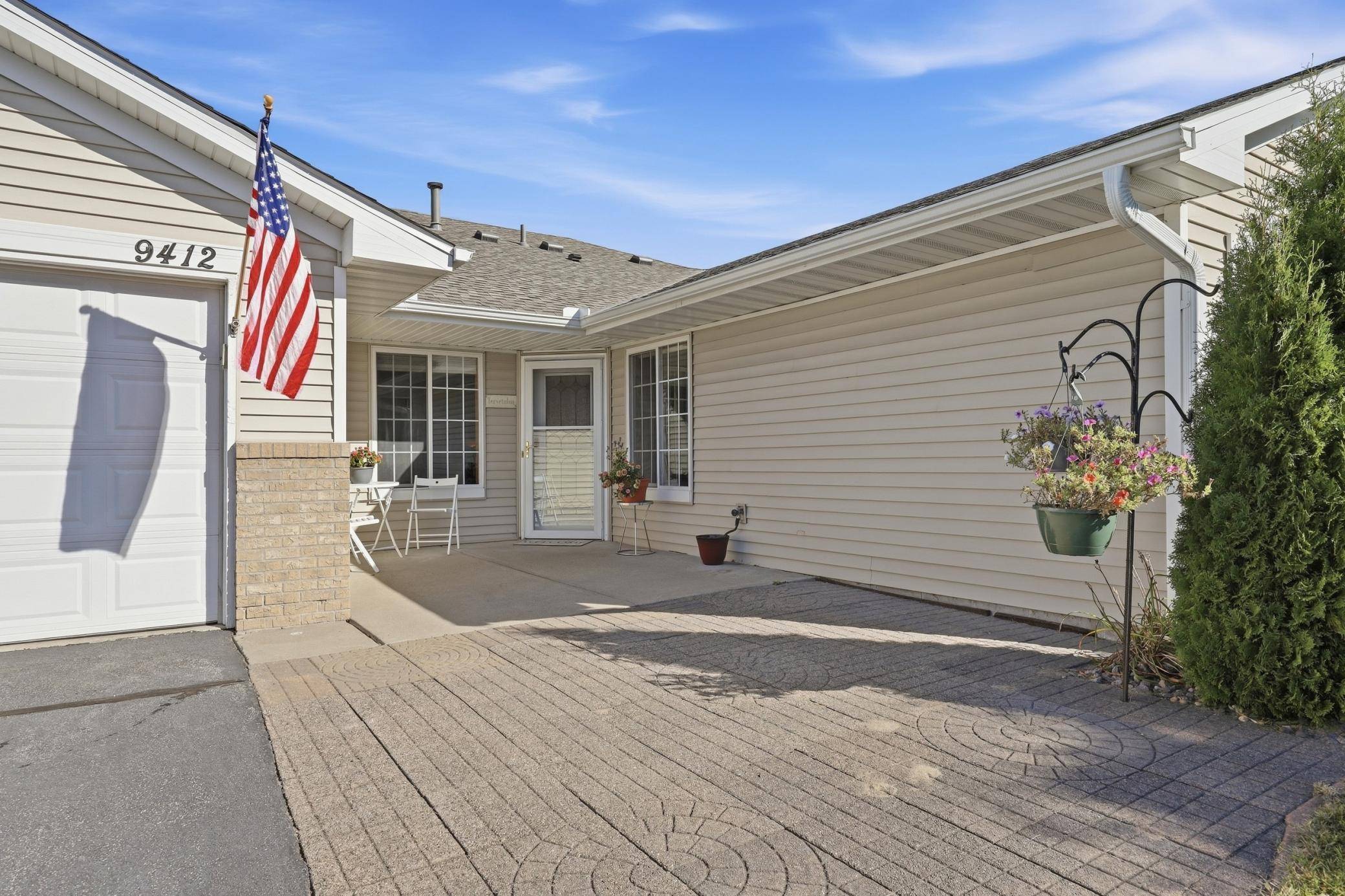 9412 Eagle CT, Monticello, MN 55362