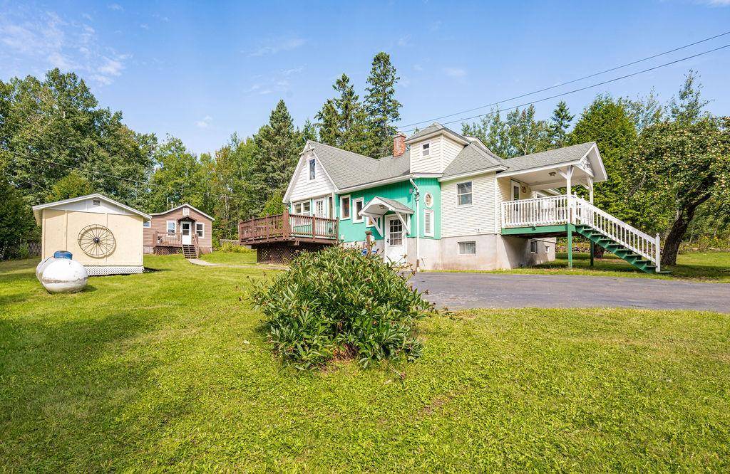 267 E 2nd ST, Knife River, MN 55609