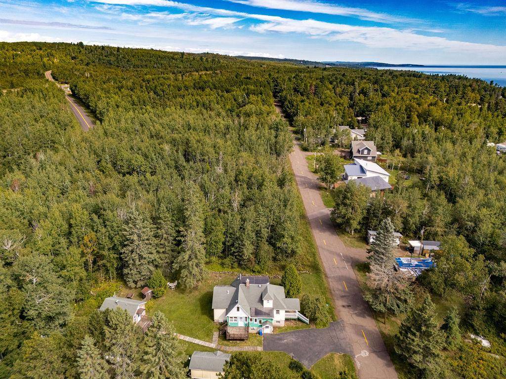267 E 2nd ST, Knife River, MN 55609