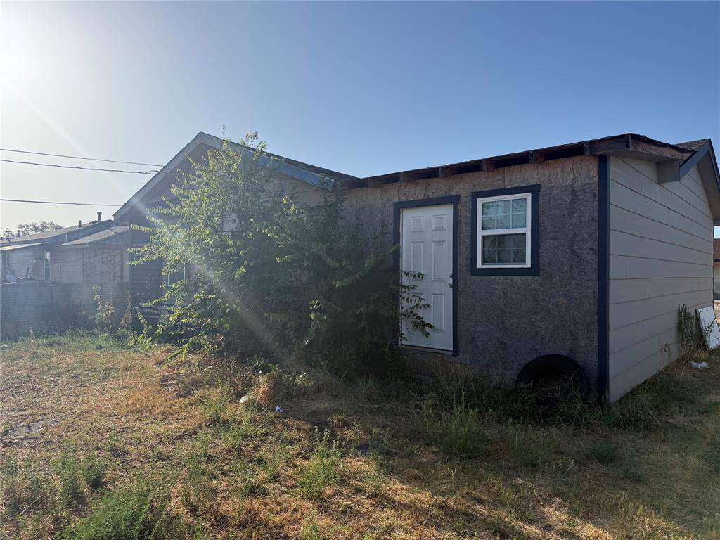 1325 E Hemlock ST, Altus, OK 73521
