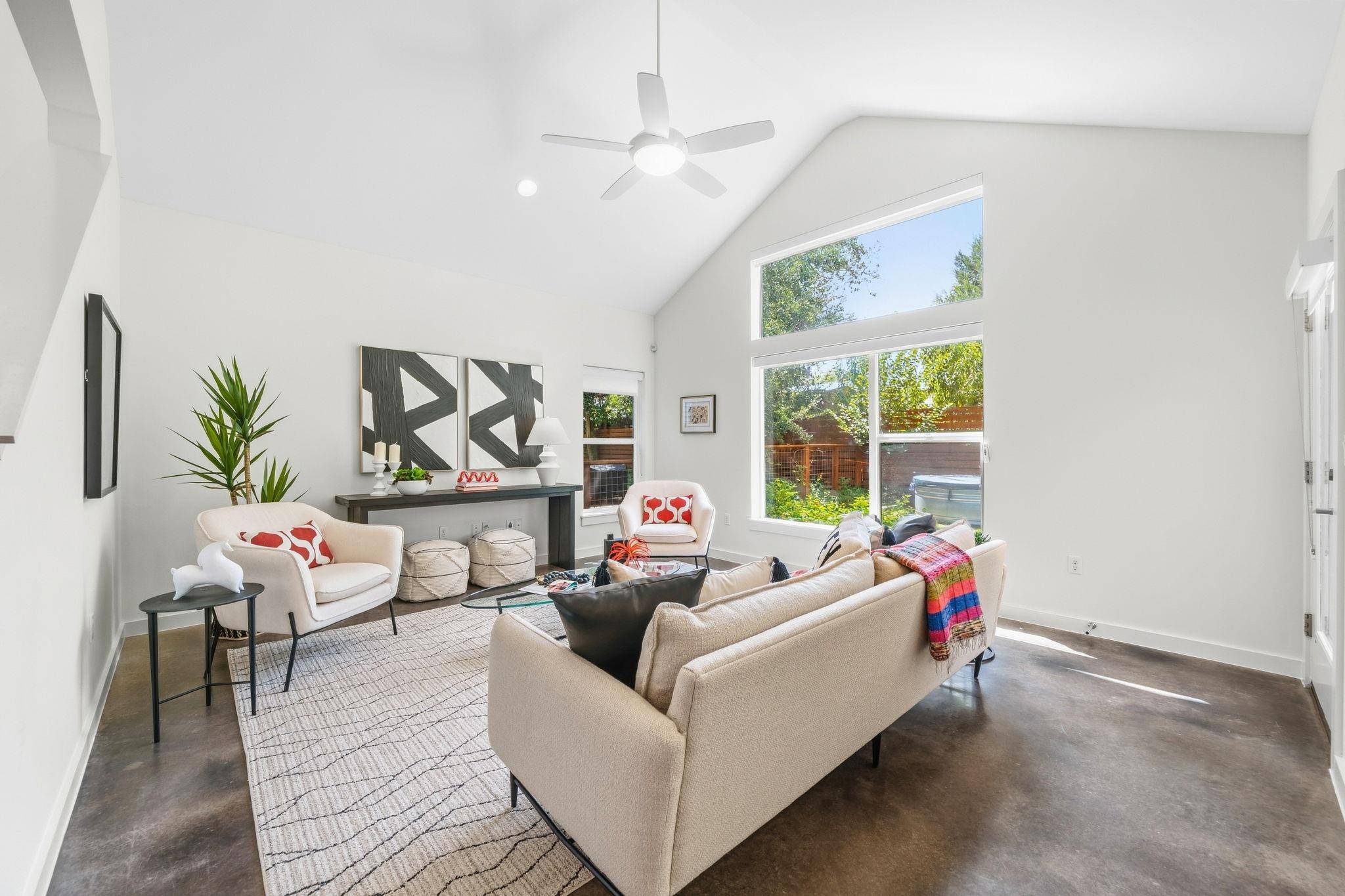 301 W Stassney LN #20, Austin, TX 78745