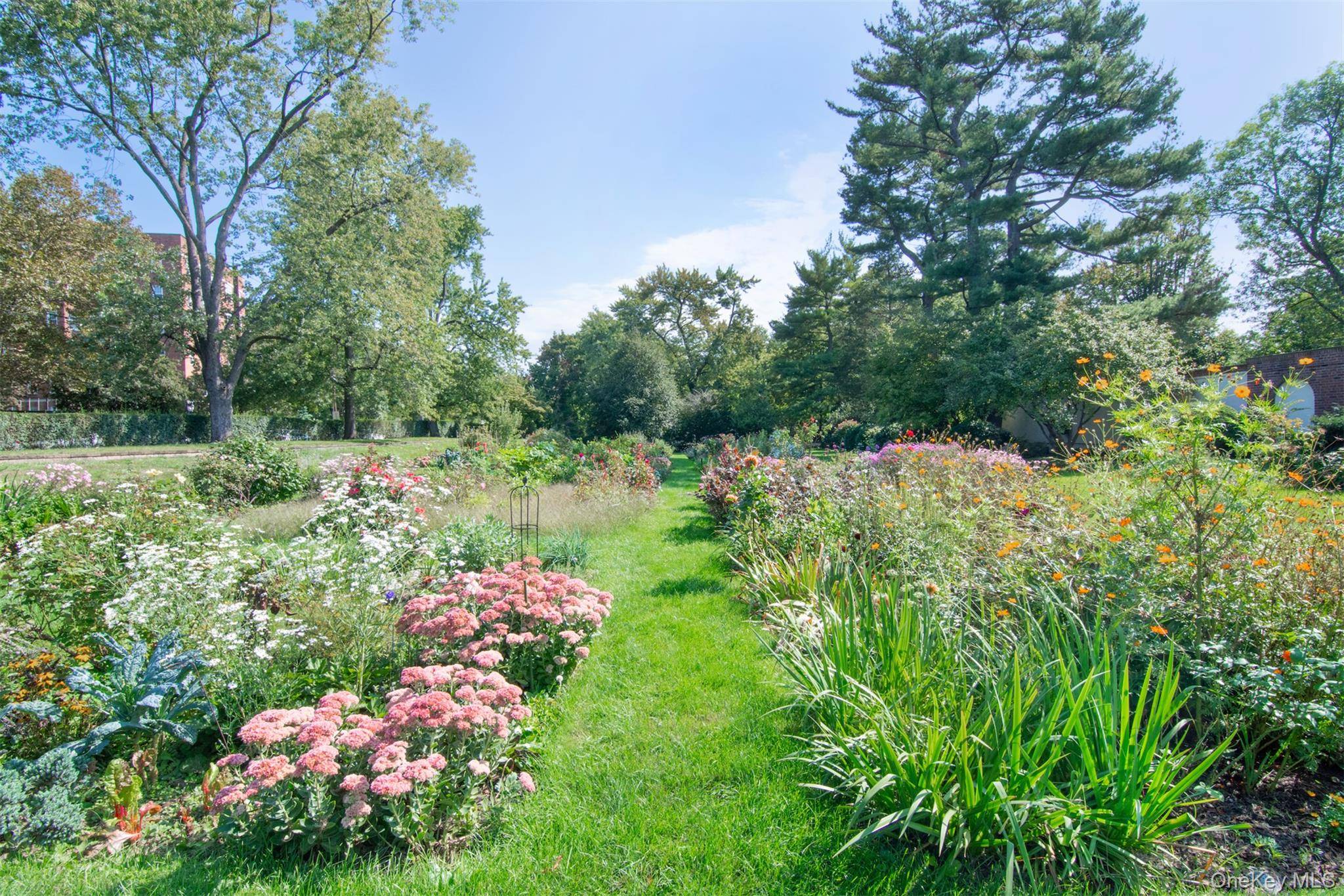 11 Brooklands #3i, Bronxville, NY 10708