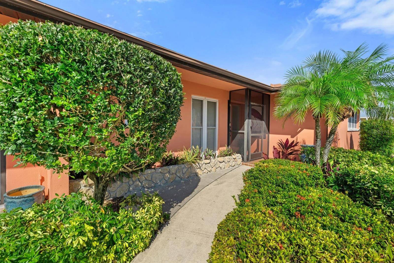 1829 CORNWALLIS Pkwy, Cape Coral, FL 33904