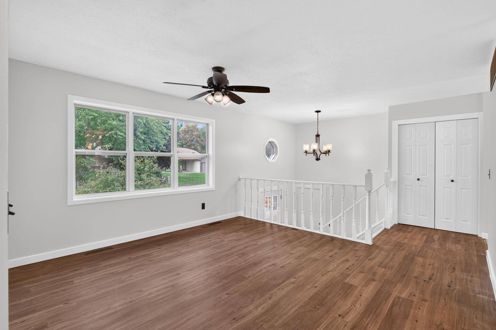 19205 Yale ST NW, Elk River, MN 55330