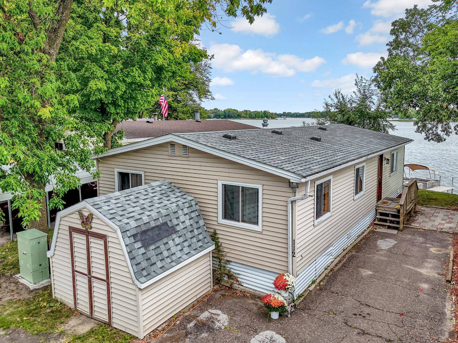 13100 318th ST #112, Lindstrom, MN 55045