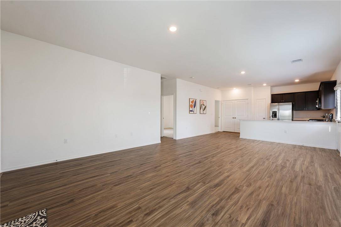 5920 Eden DR, Austin, TX 78747