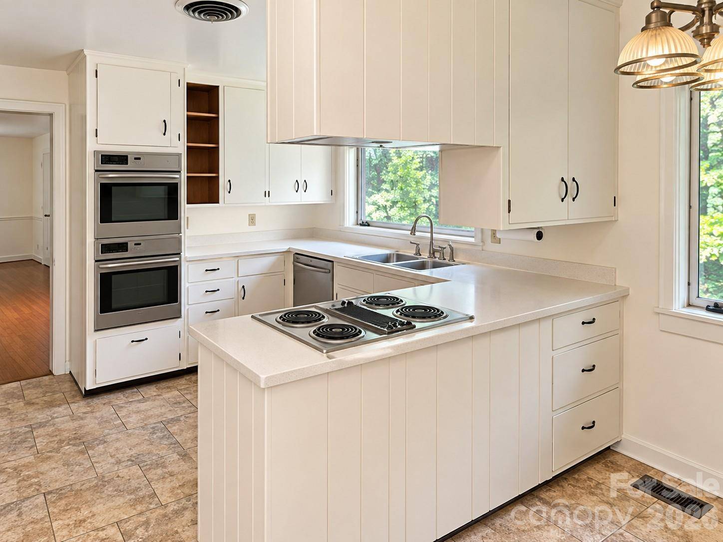 103 Brookwood DR, Tryon, NC 28782