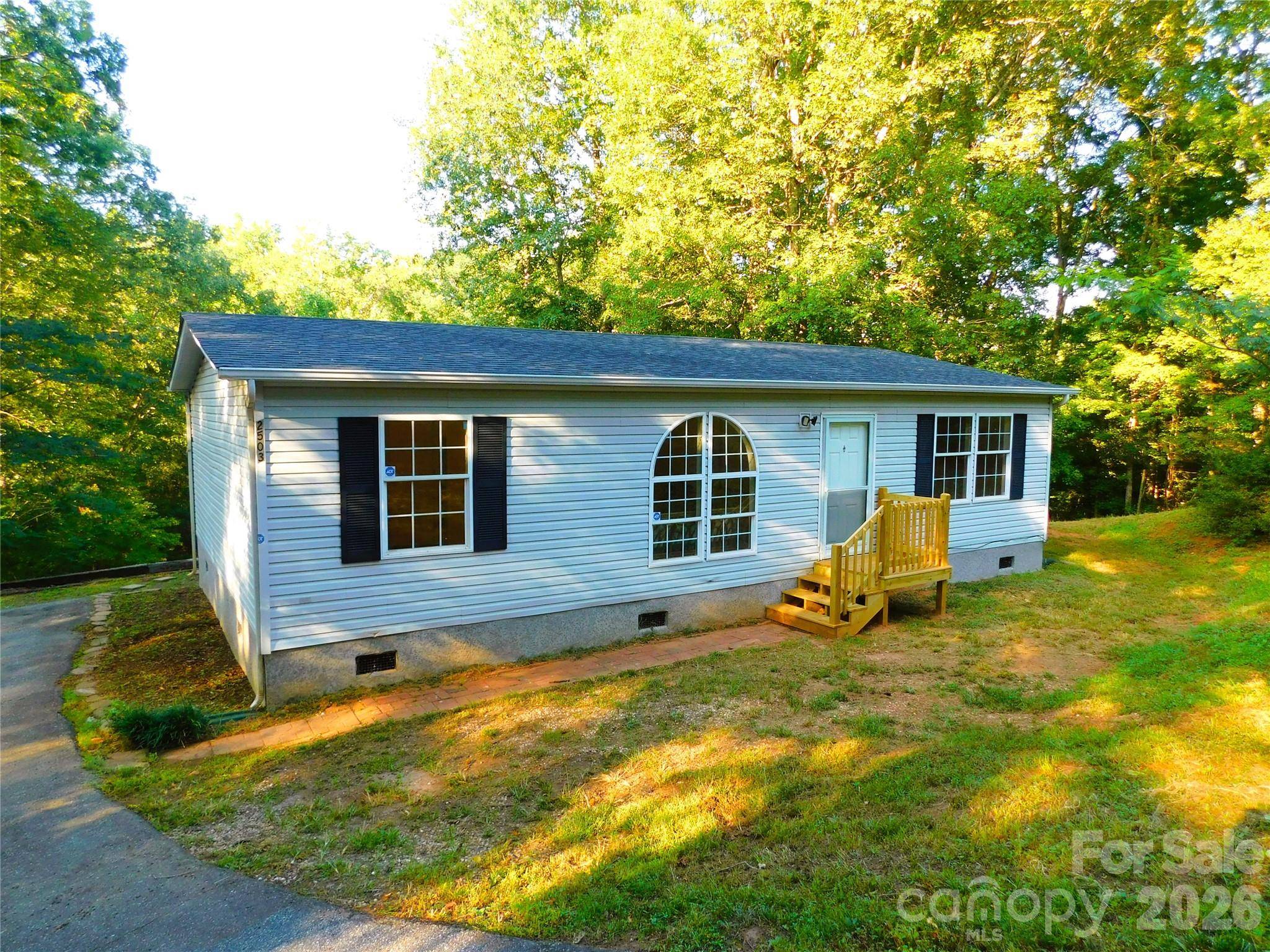 2503 Messer ST, Valdese, NC 28690