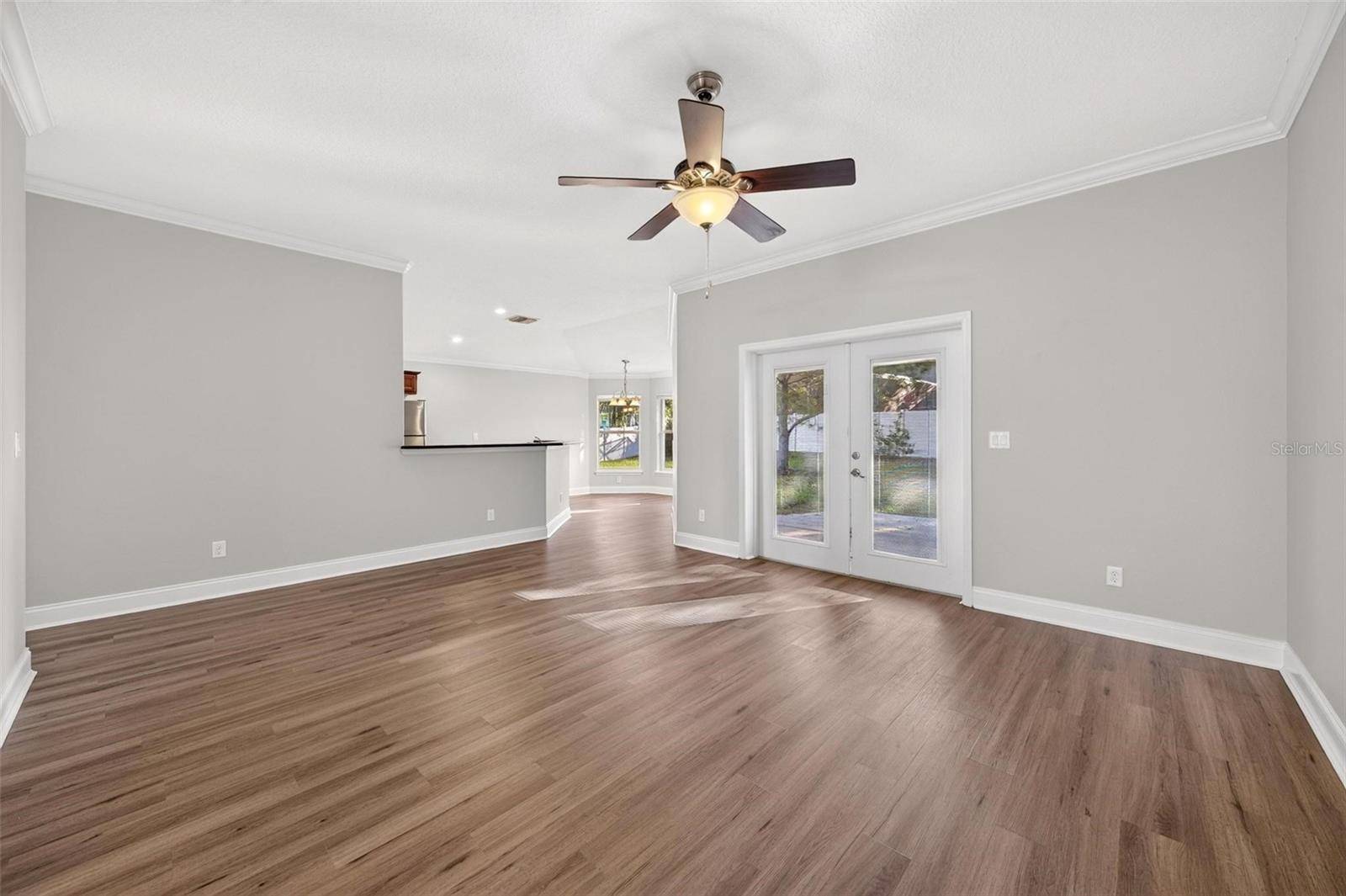 4467 MANICA DR, Tavares, FL 32778