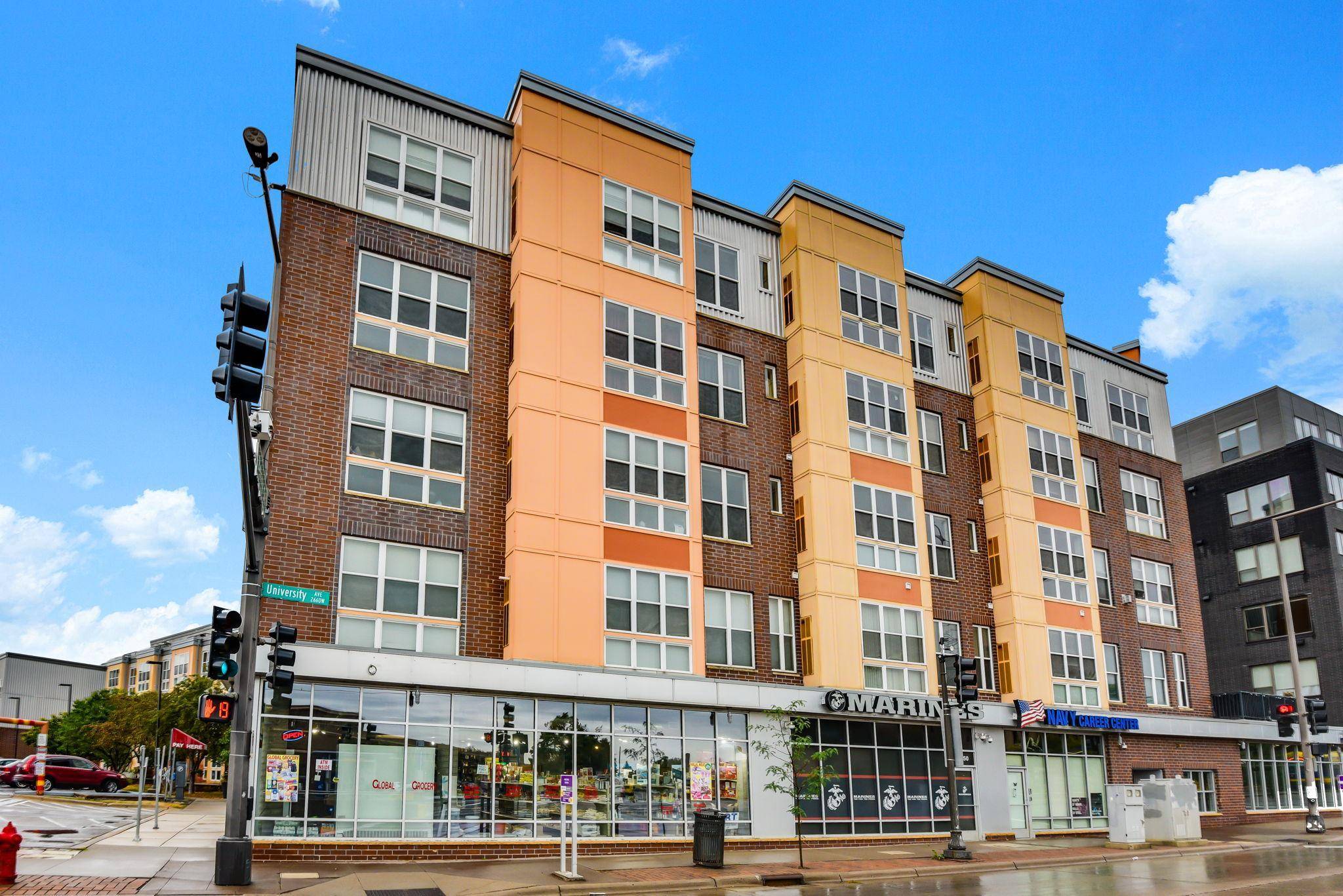 2650 University AVE W #307, Saint Paul, MN 55114