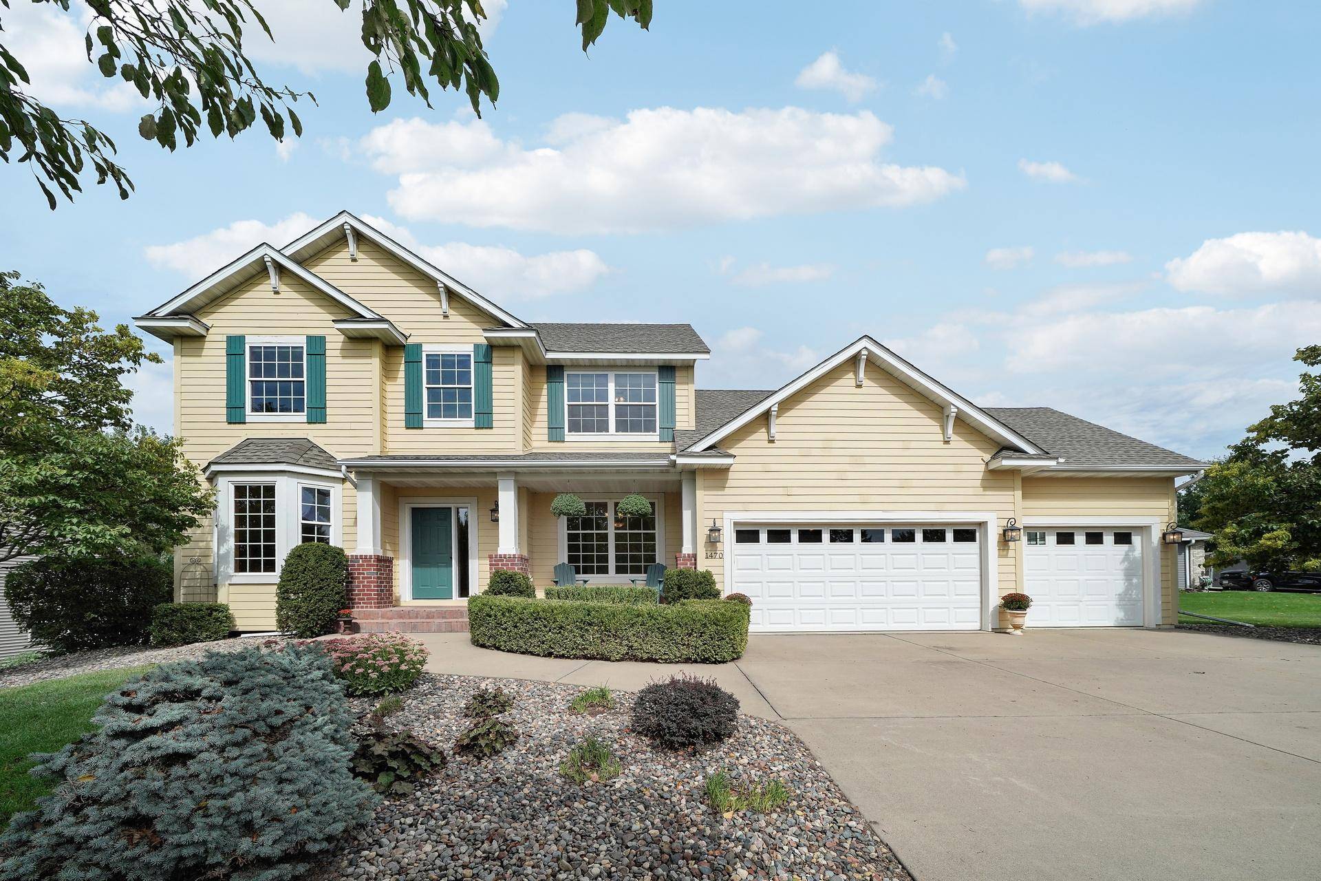 1470 River Shore DR, Hastings, MN 55033