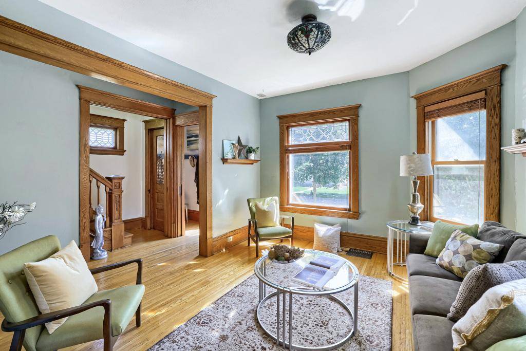 1101 23rd AVE SE, Minneapolis, MN 55414