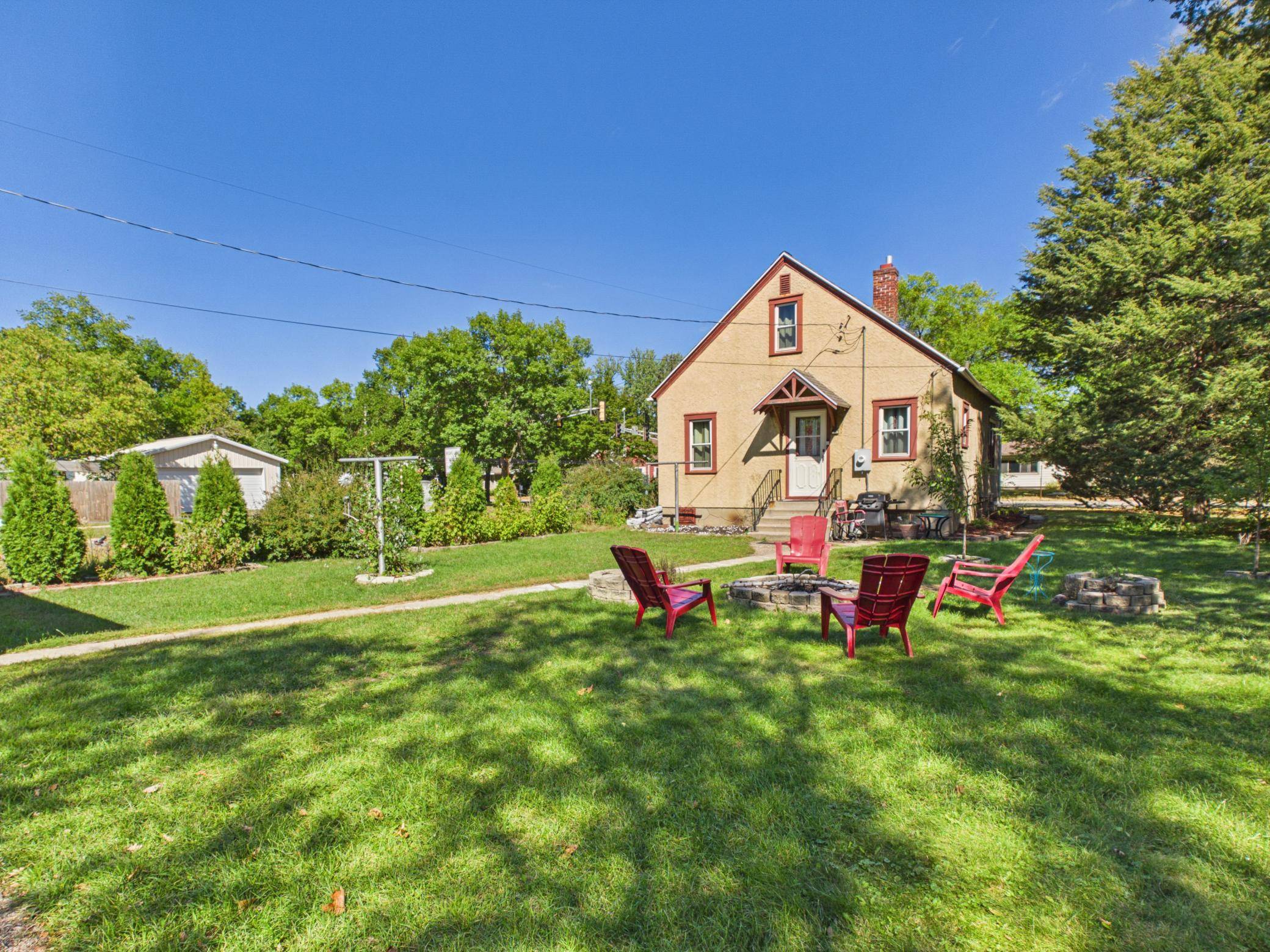 1027 9th AVE N, Saint Cloud, MN 56303