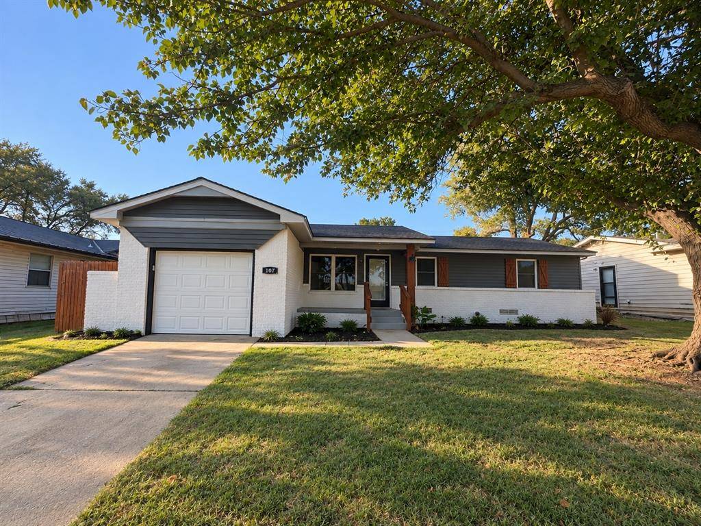 107 Florence DR, Cordell, OK 73632