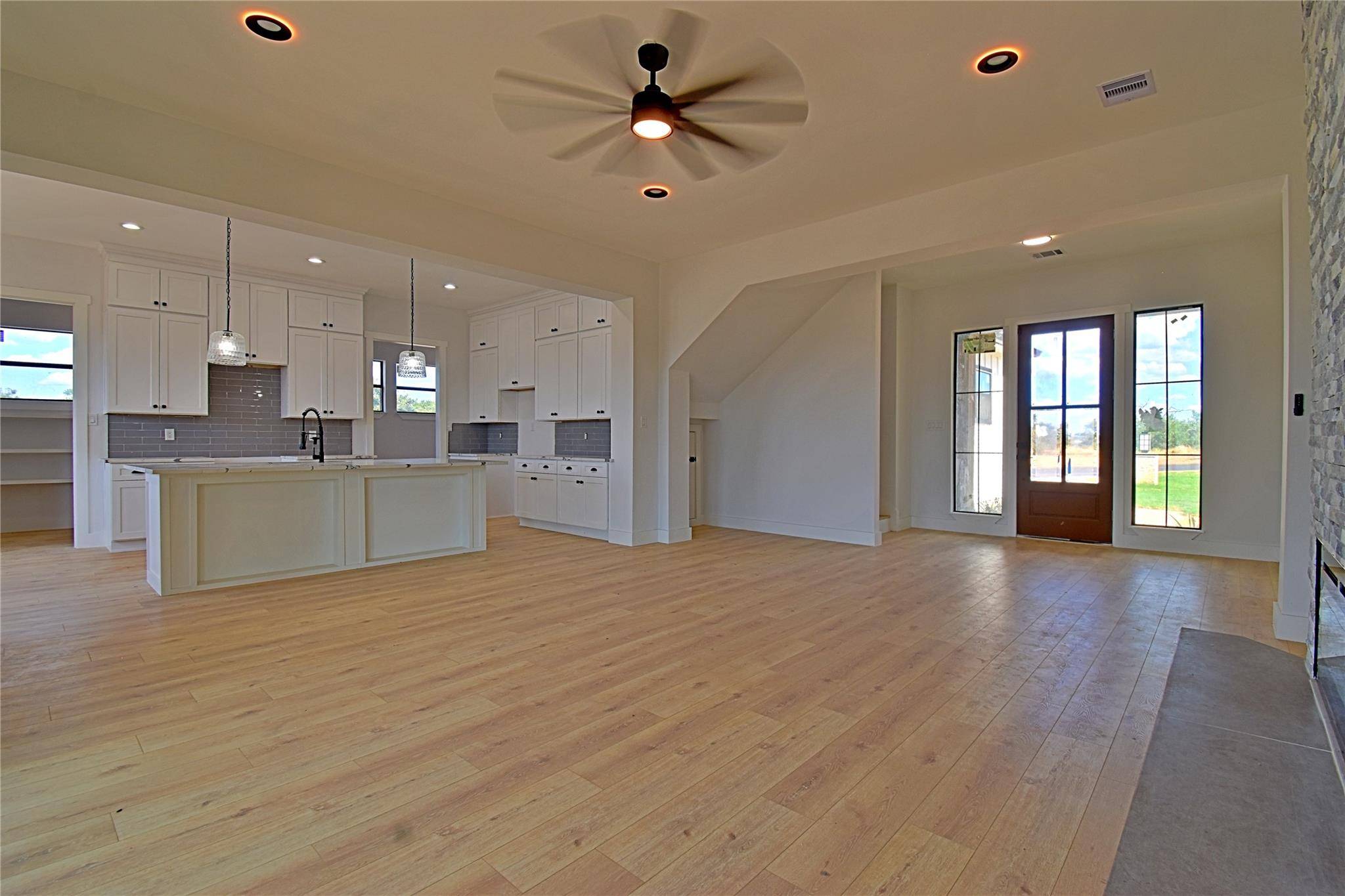 1902 Bay West Blvd BLVD, Horseshoe Bay, TX 78657