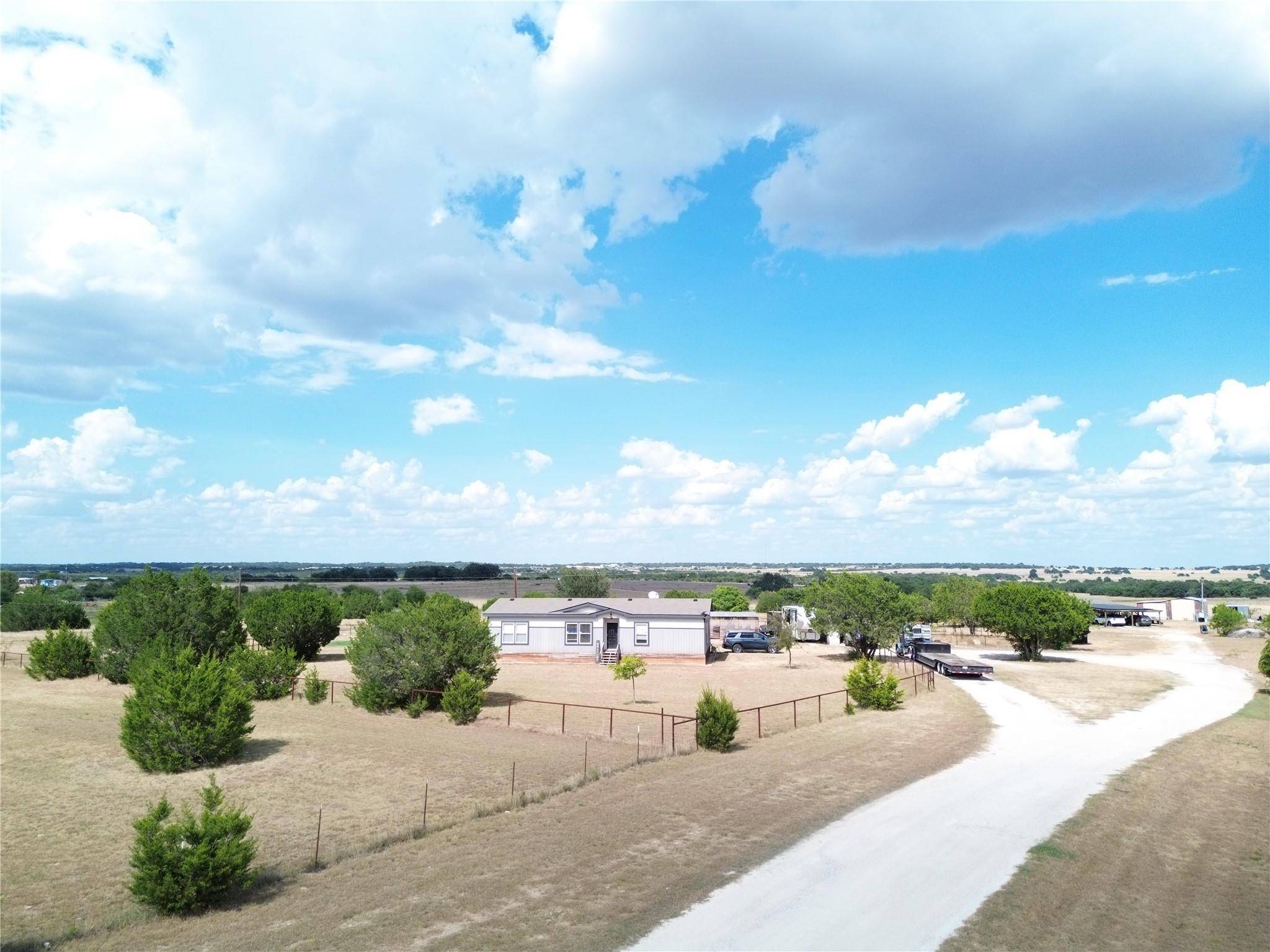 2000 County Road 251 RD, Florence, TX 76527
