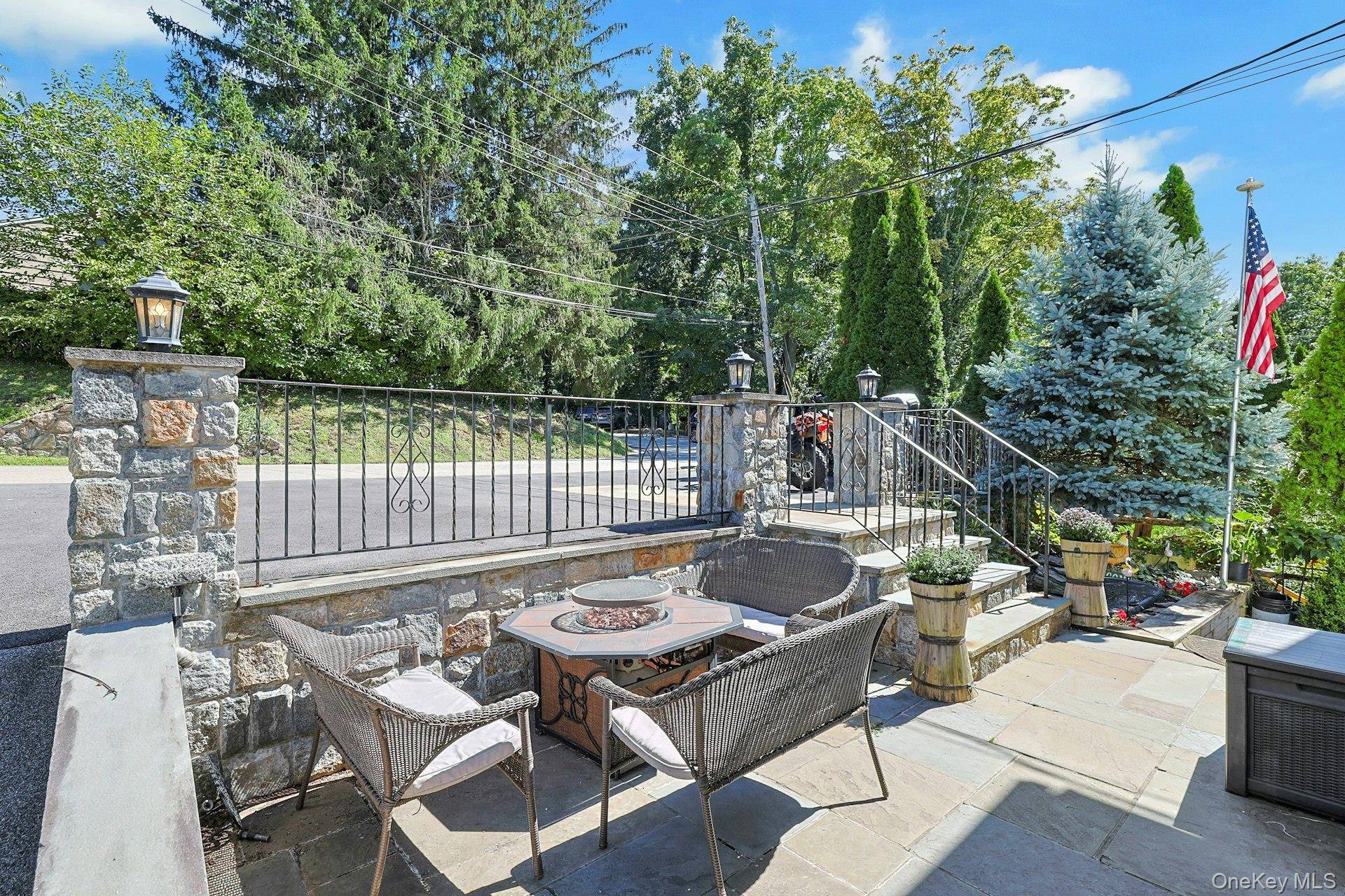 75 Franklin AVE, Valhalla, NY 10595