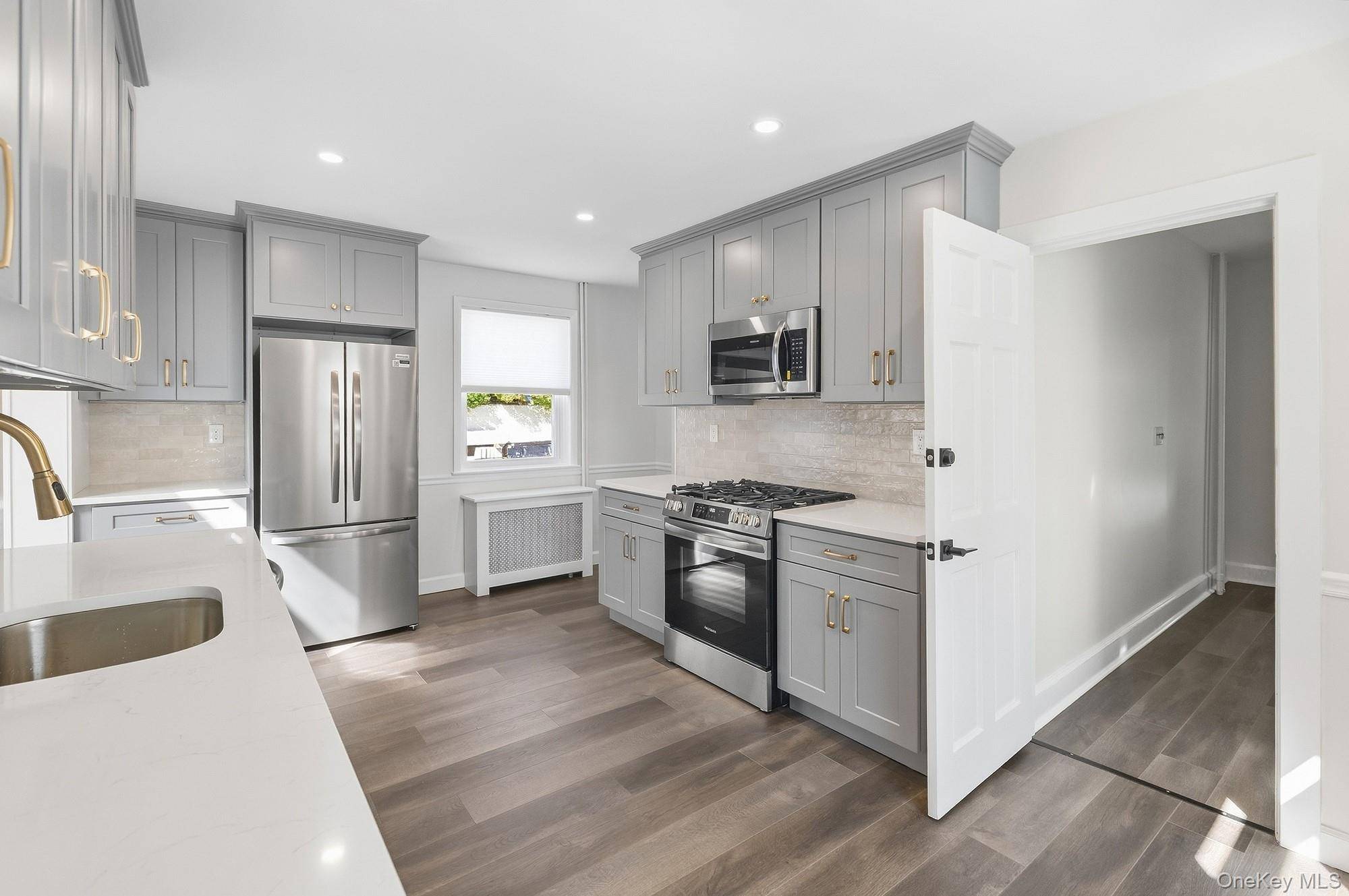 44 Lafayette AVE, New Rochelle, NY 10801