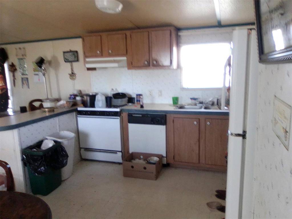 410 N N AVE, Newkirk, OK 74647