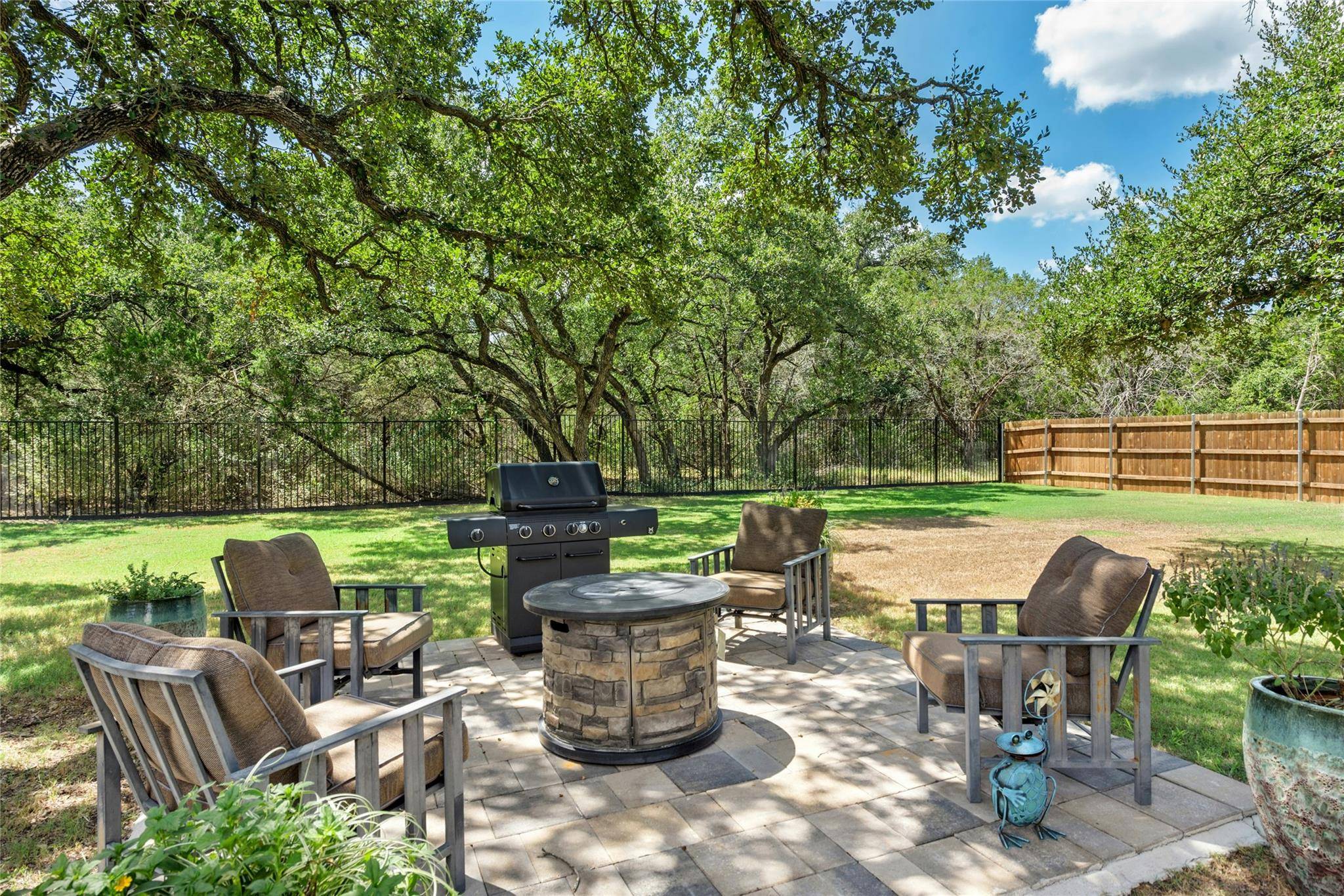 11175 Golden Eagle Ave, Salado, TX 76571