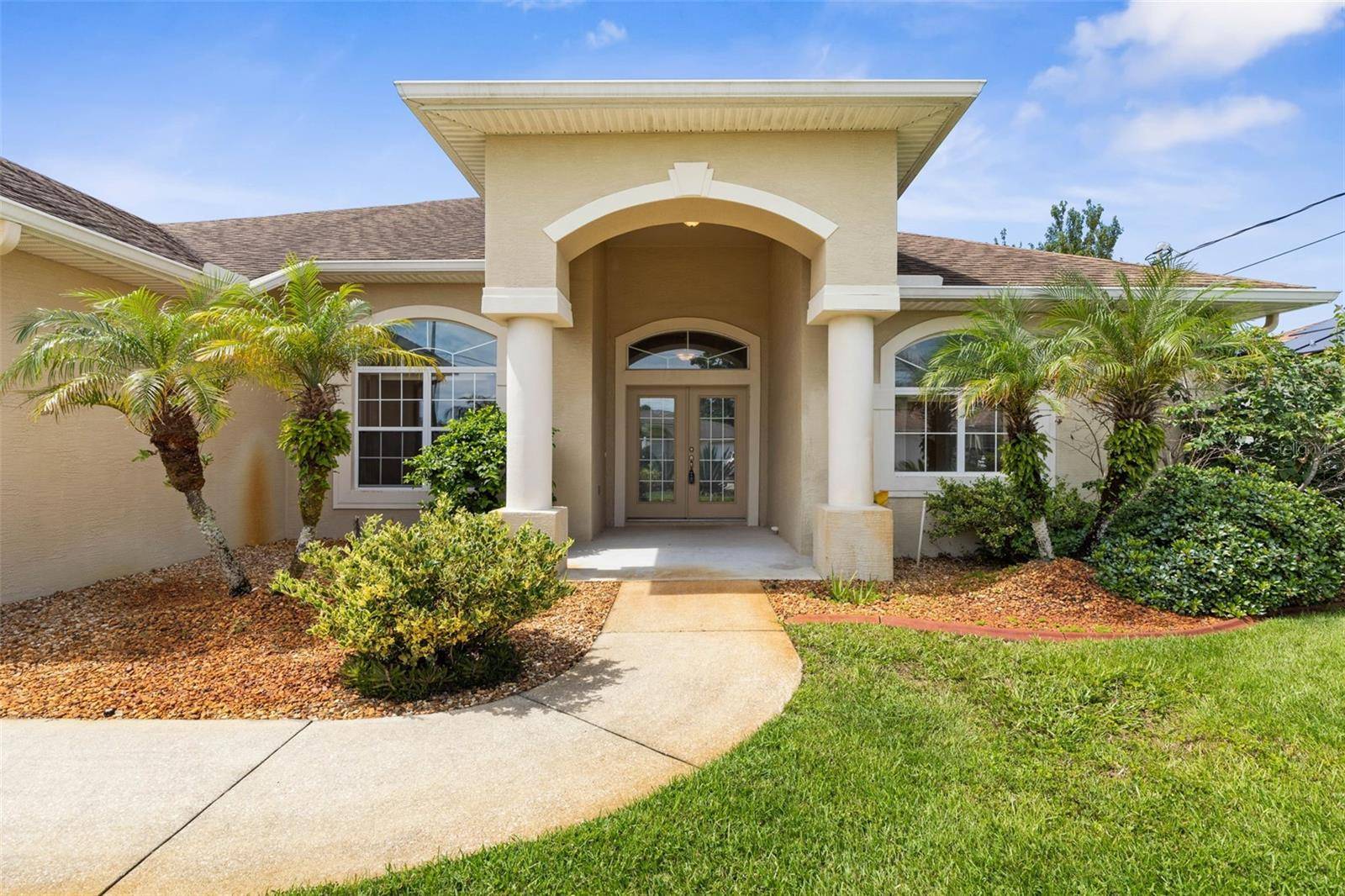 30 ROLLING SANDS DR, Palm Coast, FL 32164