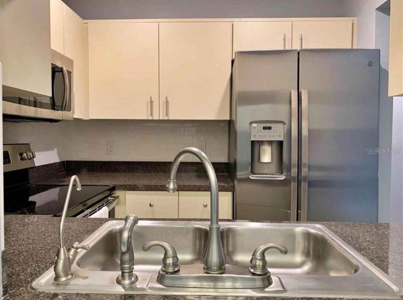 1135 S PINE RIDGE CIR #E3, Sanford, FL 32773