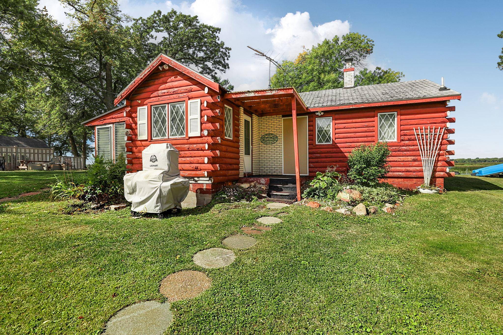 11255 Lawrence AVE NW, Annandale, MN 55302
