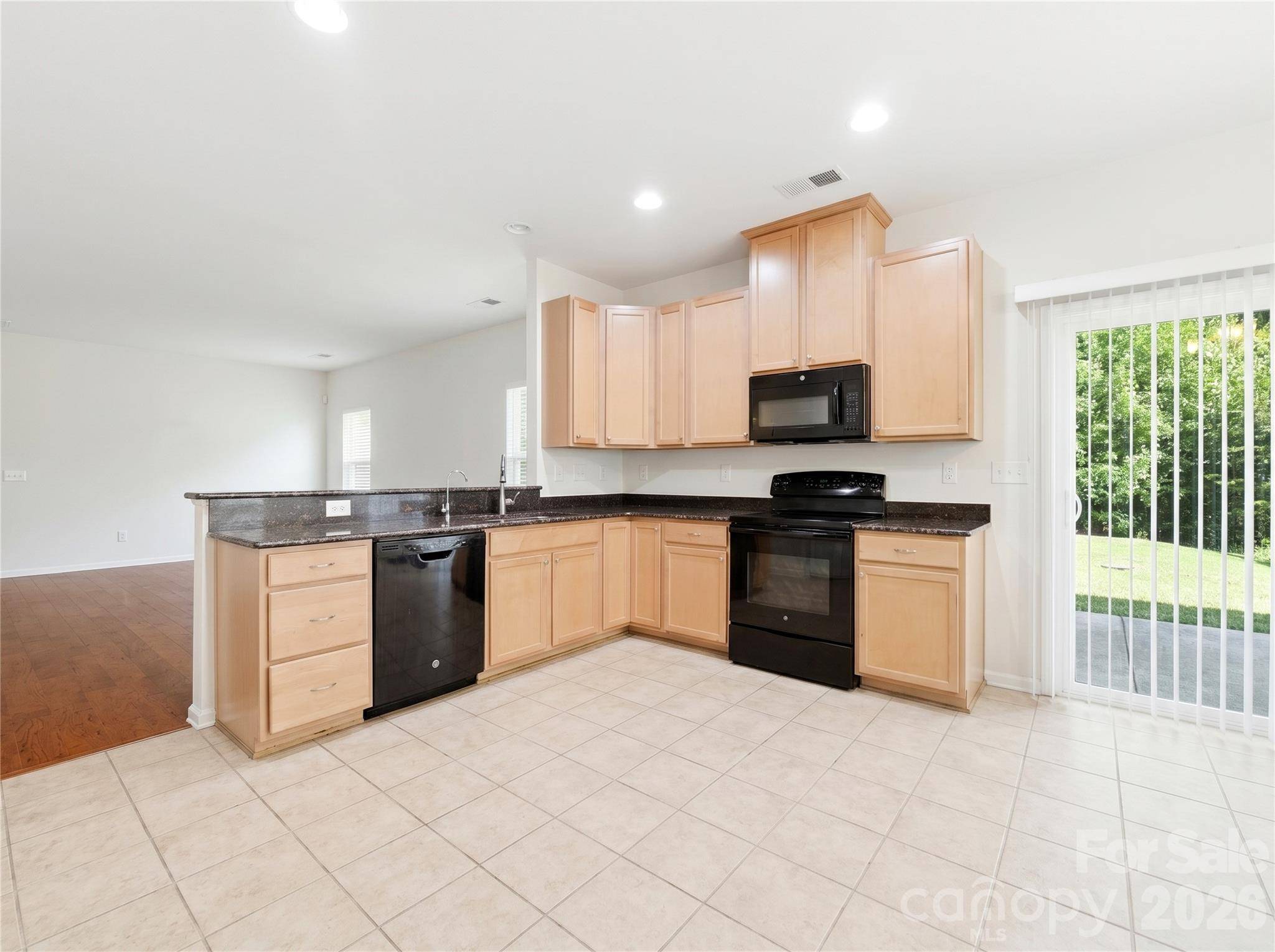 3341 Linetender DR, Davidson, NC 28036