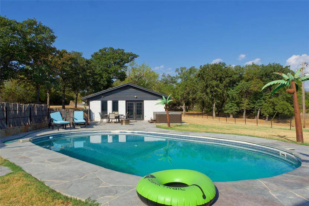 153 Wagner Road, Saint Jo, TX 76265