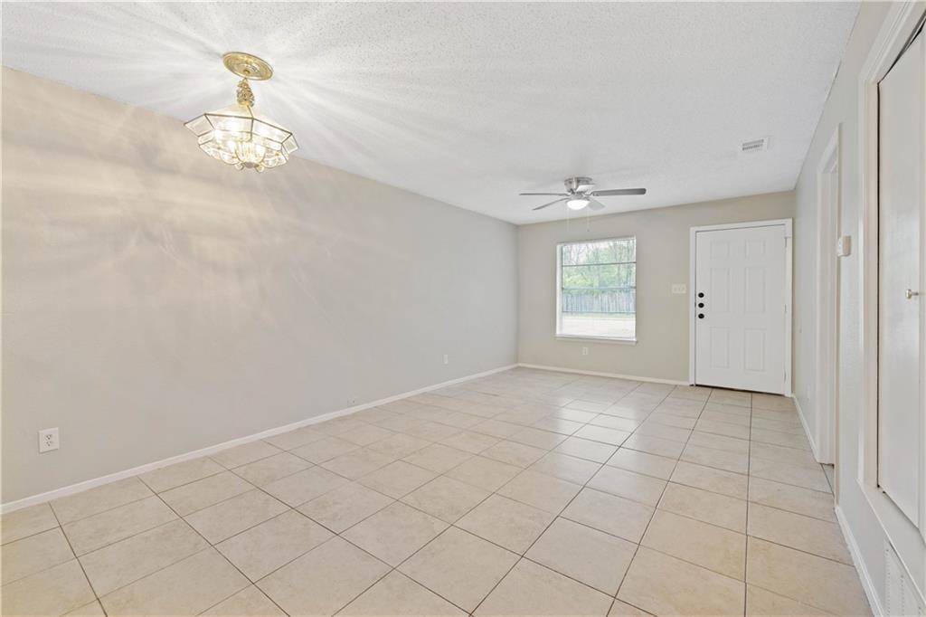 806 Judy DR #B, Georgetown, TX 78628