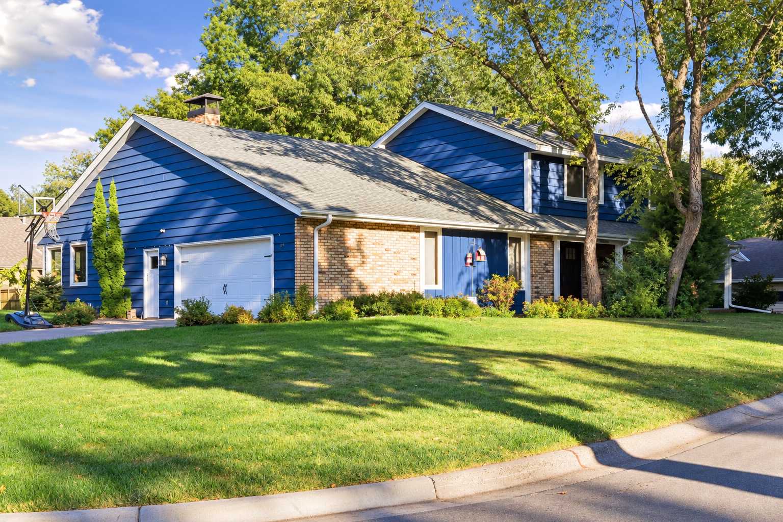 14880 Ironwood CT, Eden Prairie, MN 55346