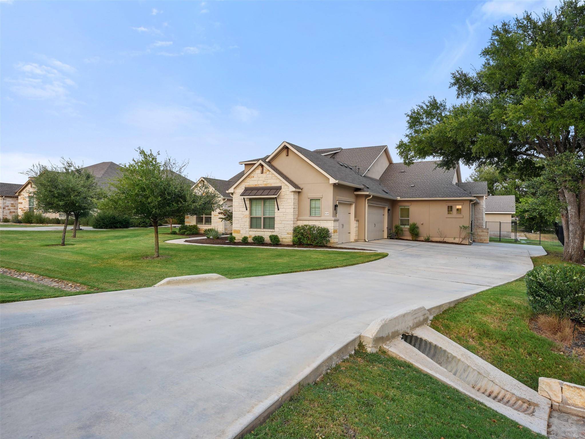649 Bunker Ranch BLVD, Dripping Springs, TX 78620
